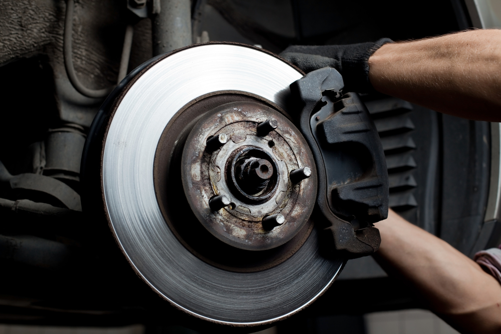 signs your brakes need to be serviced